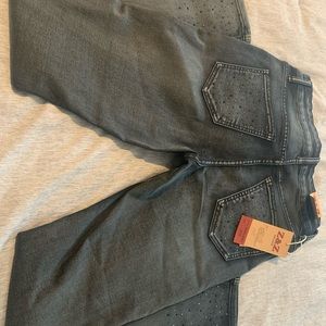 Women’s z&z jeans brand new size small
